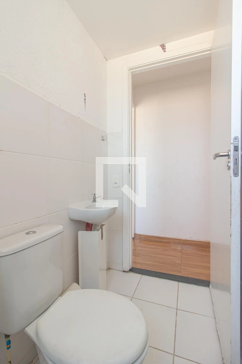 Rental apartment with 2 bedrooms and 1 bathroom — photo 36