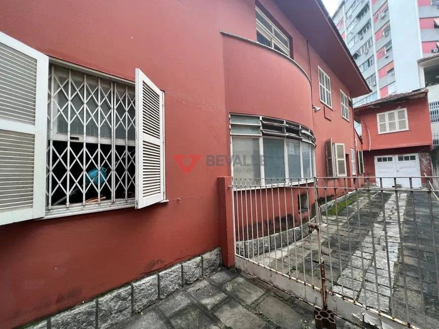 House with 7 bedrooms and built-in closets 350 m² — photo 22