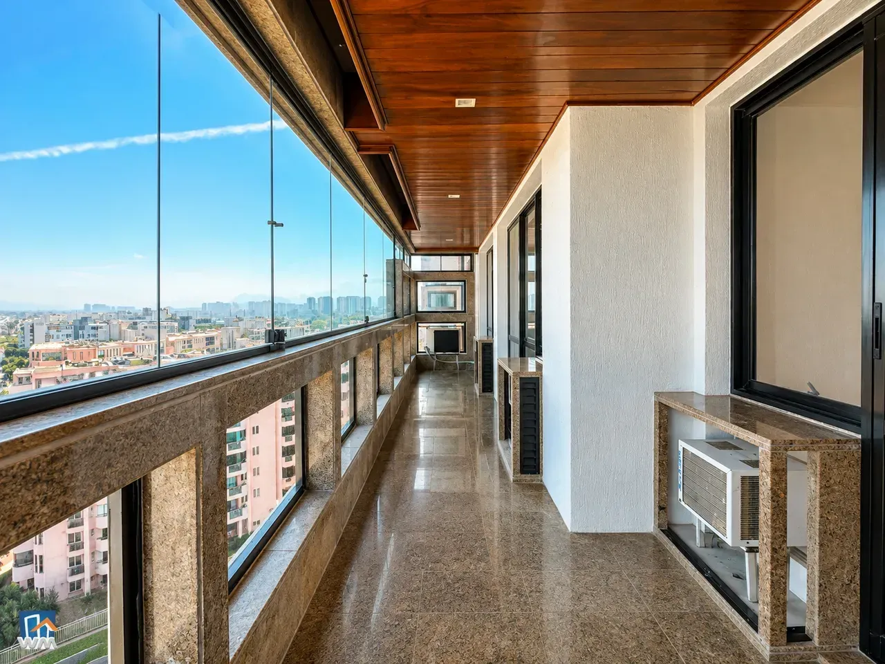 Apartamento de 4 quartos com 315 m² e varanda envidraçada — photo 18