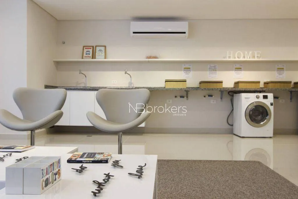 2-bedroom apartment with suite, balcony and private BBQ — photo 48