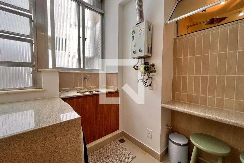 3-bedroom apartment with a home office — photo 28