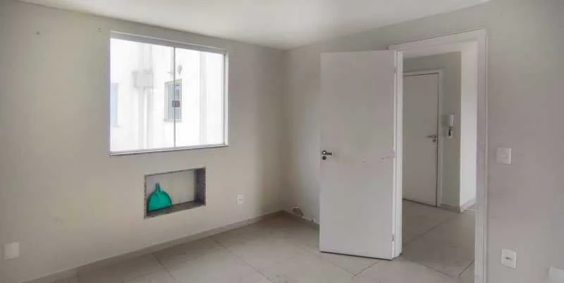 Duplex top-floor home with 3 bedrooms and 1 suite — photo 25