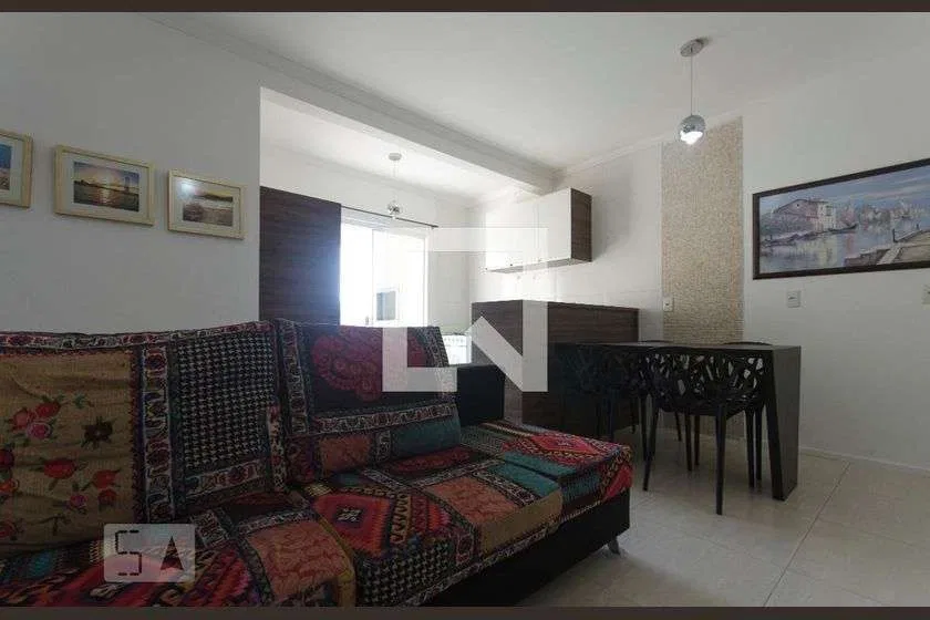 2-bedroom apartment with open-plan kitchen and balcony — photo 3