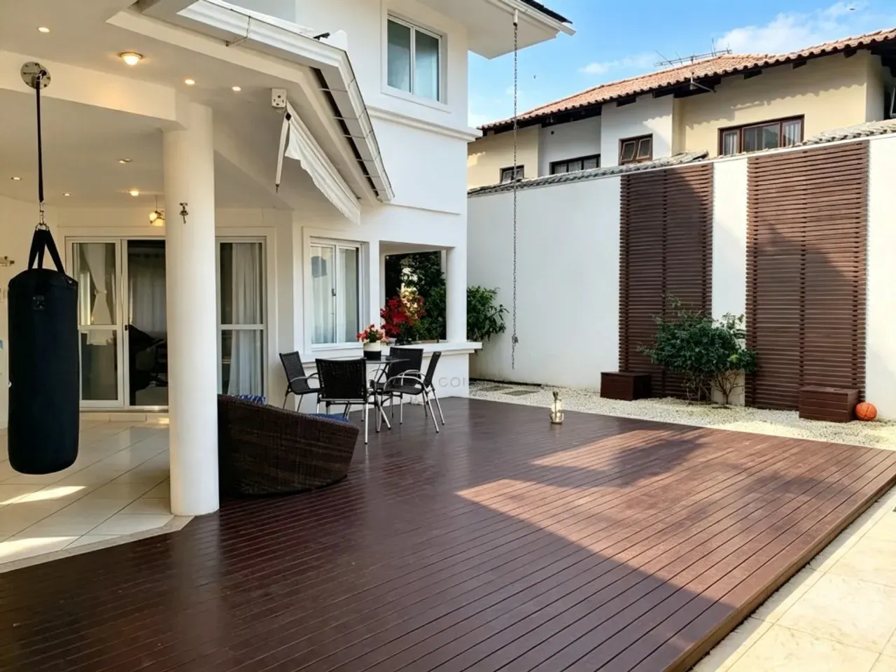 Casa amueblada con 4 dormitorios y jardín privado — photo 21