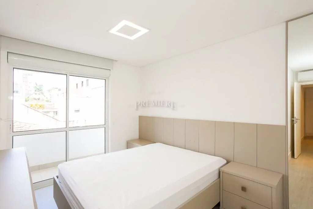 Furnished apartment, 135 m², with a bathtub — photo 4