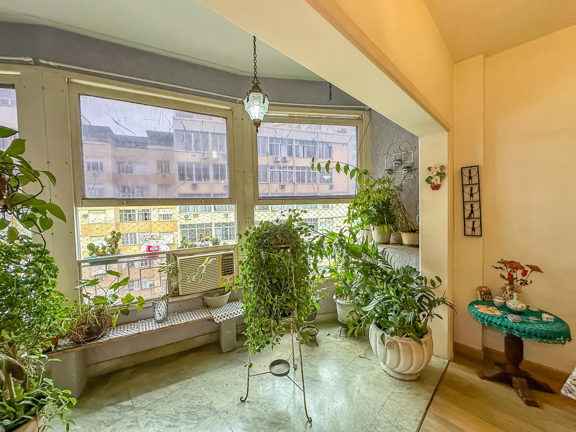 Ванна та 4 спальні: квартира 206 м² — photo 22