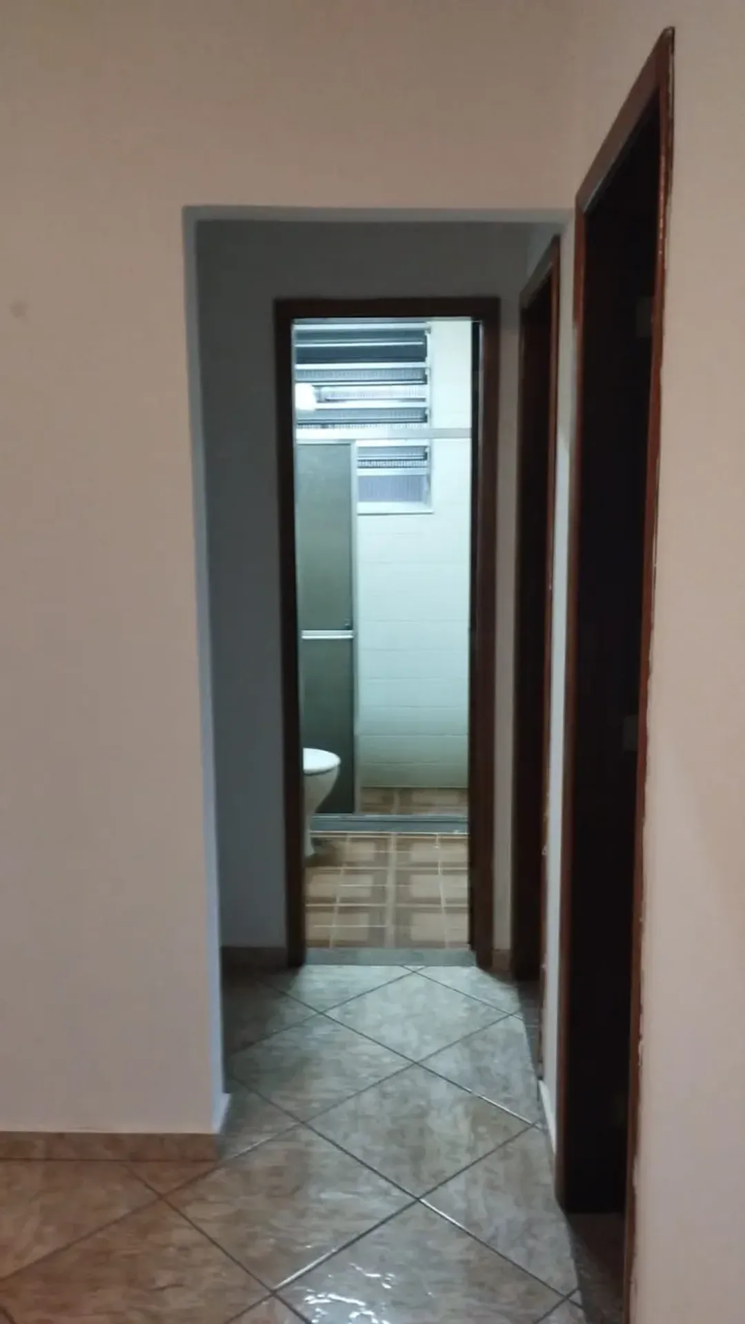 Apartment with 2 bedrooms and a closed kitchen — photo 27