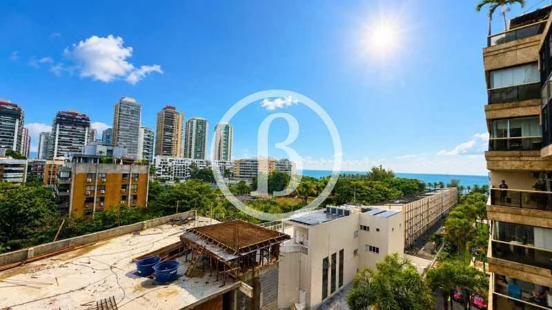 Apartamento de 130 m² com 3 quartos e varanda — photo 14