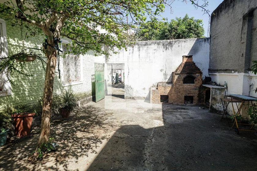 Furnished 80 m² house with 3 bedrooms and private garden — photo 36