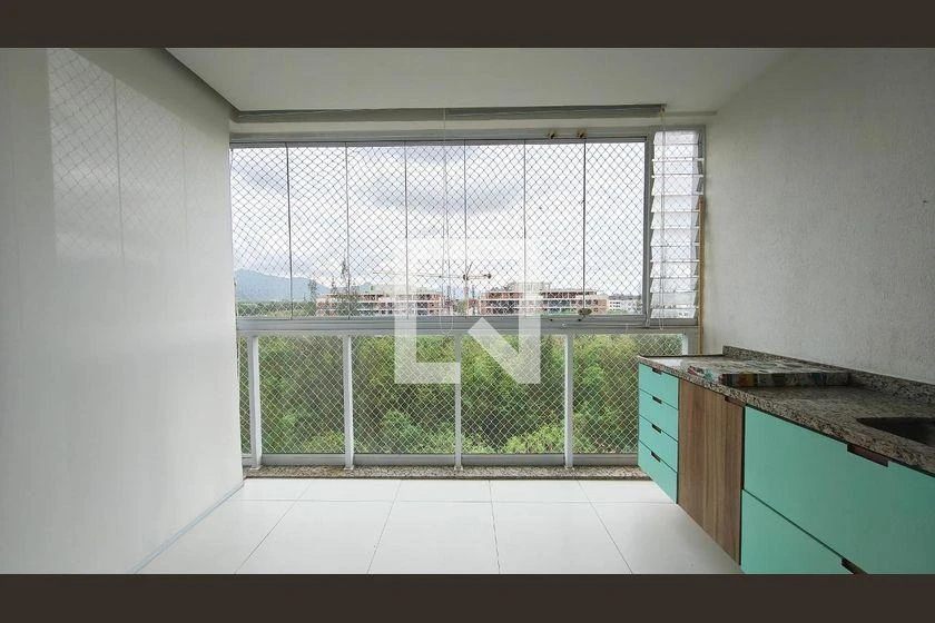 Apartamento, 70 m², com varanda envidraçada — photo 2