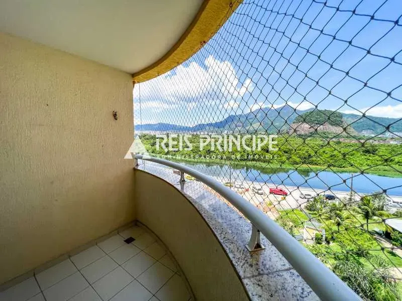 Water view in a one-bedroom apartment, 50 m² — photo 12