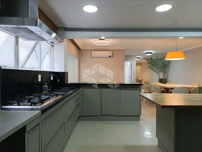 Furnished apartment, 121 m², with a home office — photo 18