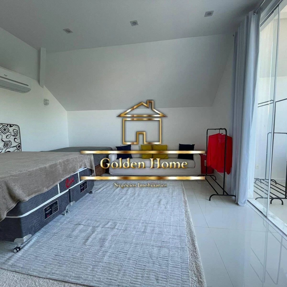 Triplex house with open-plan kitchen and living — photo 20