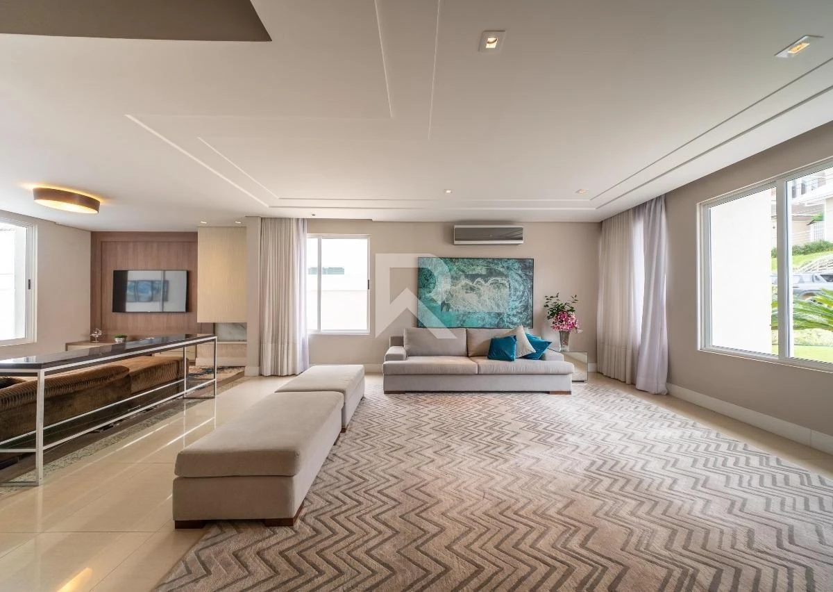Furnished house, 400 m², with a bathtub — photo 12