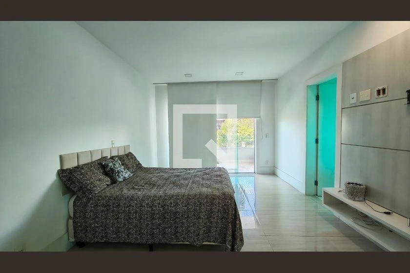 Casa em condomínio com 7 quartos e 9 banheiros — photo 28