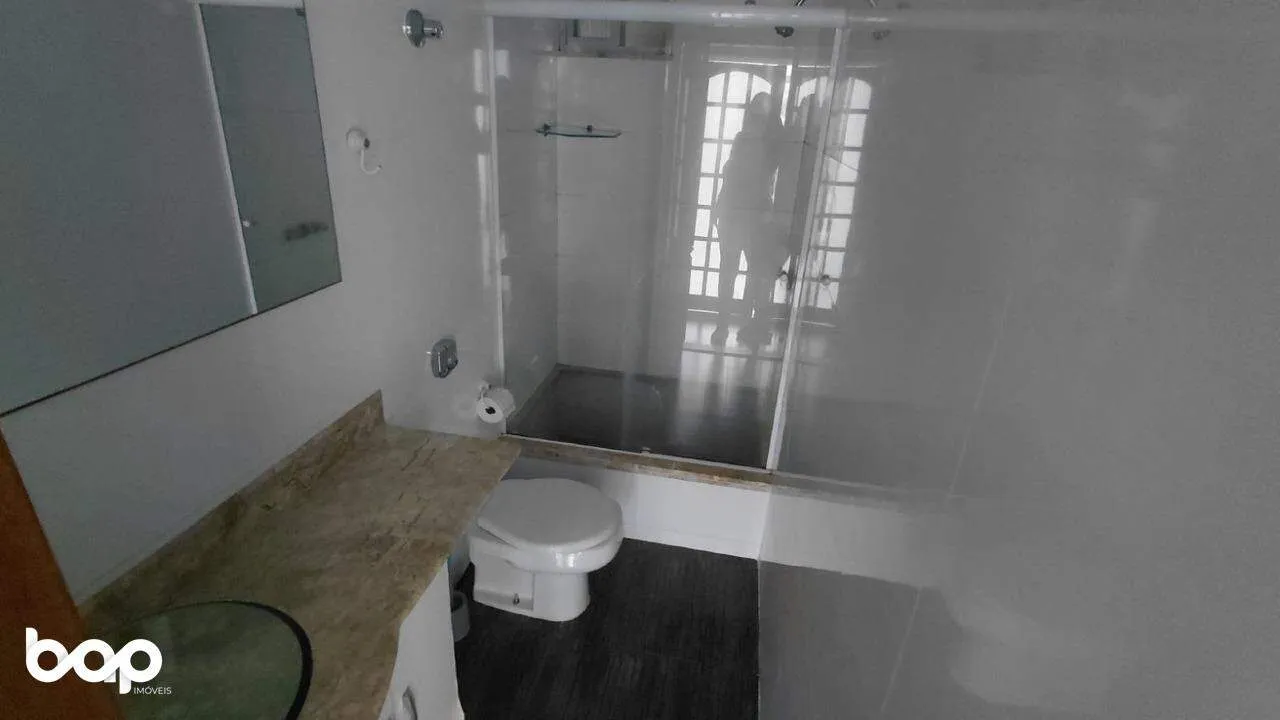 Mountain view in a one-bedroom apartment, 30 m² — photo 4