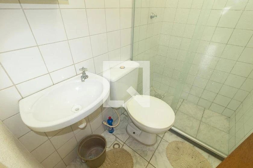 Casa mobiliada com 2 quartos e 1 banheiro — photo 3