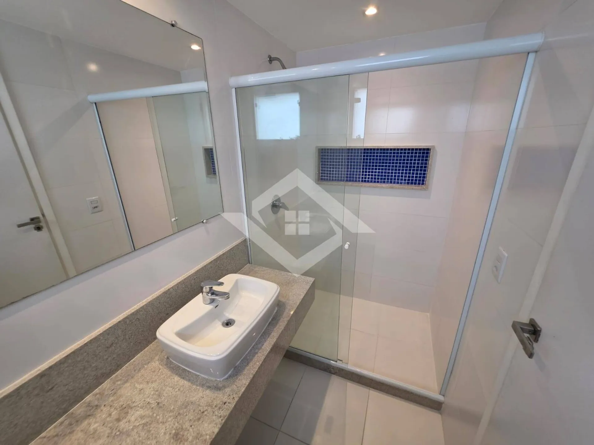Casa duplex com 140 m², 3 dormitórios e 4 banheiros — photo 33