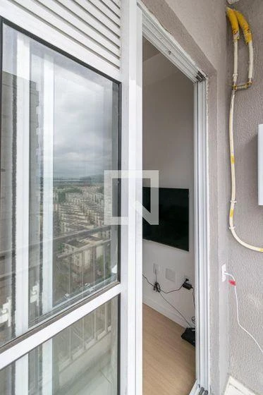 Wood or laminate floors in a one-bedroom apartment, 38 m² — photo 12