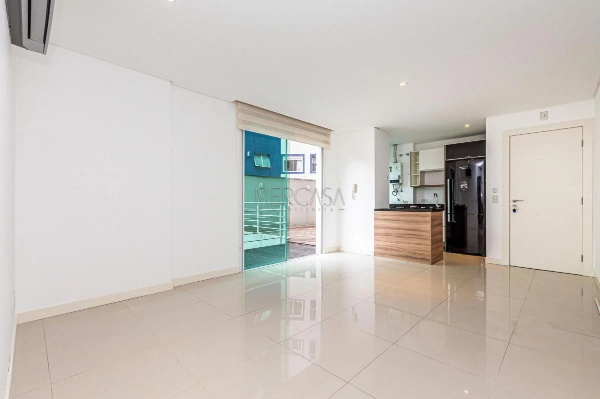 One-bedroom apartment in a building with a pool — photo 7