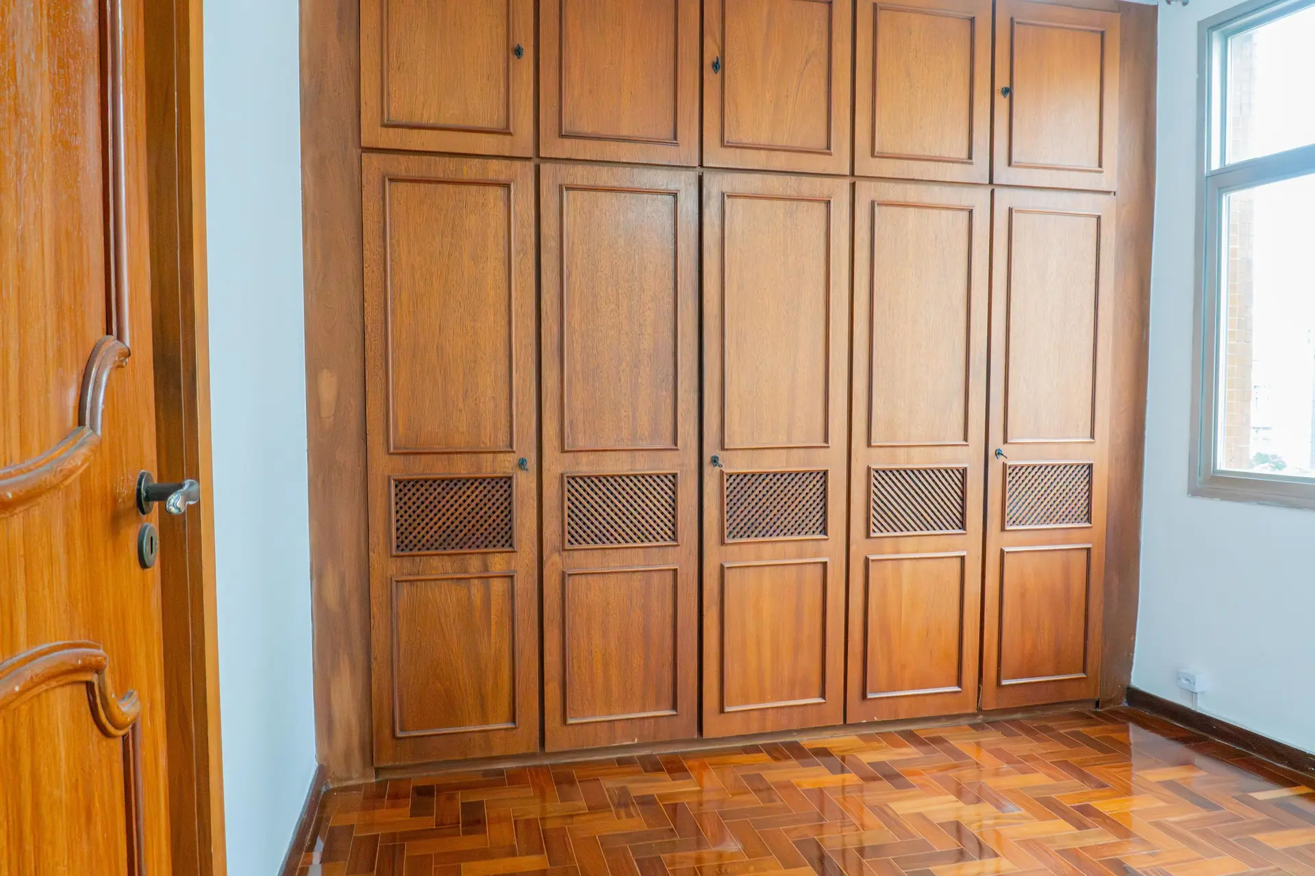 3 quartos e vista para as montanhas: apartamento de 120 m² — photo 40