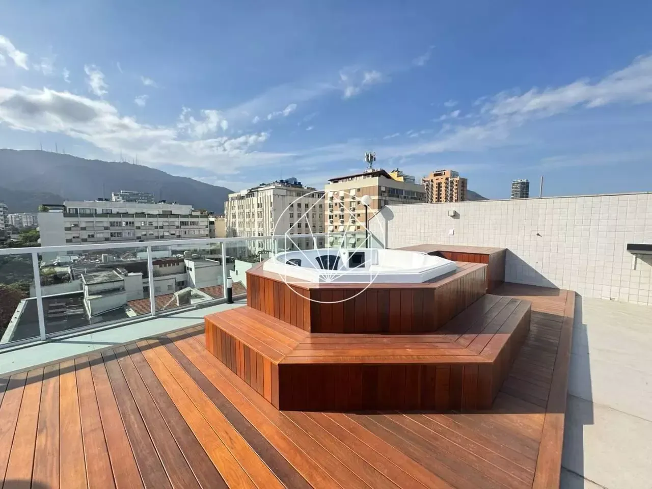 Apartment, 660 m², with a mountain view — photo 20