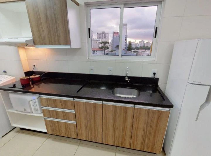 Apartamento mobiliado de 35 m² com cozinha integrada — photo 2
