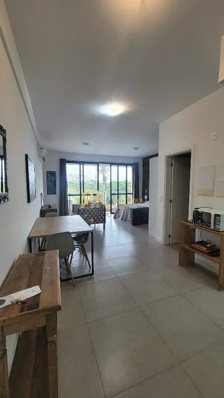 Furnished 48 m² studio with 1 ensuite and 1 parking spot — photo 12