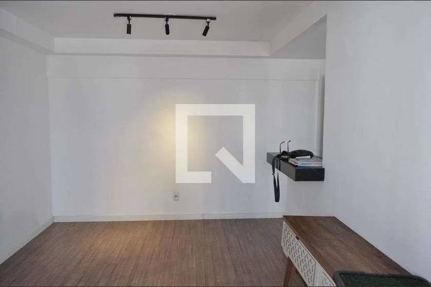 2-bedroom apartment with a home office — photo 20