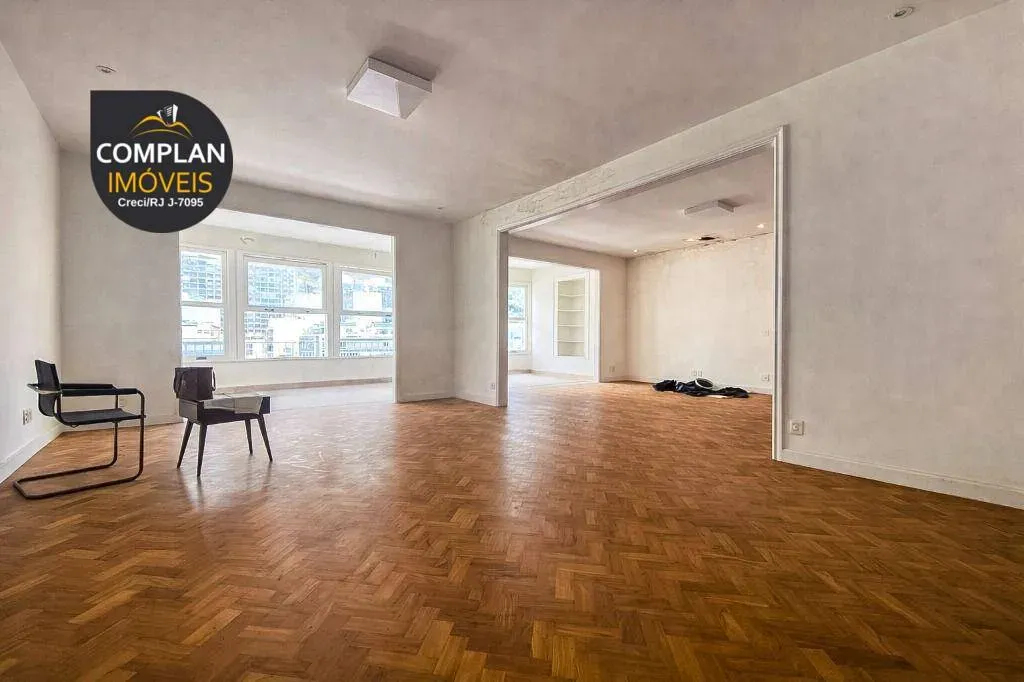 Apartment with 5 bedrooms and floor-to-ceiling views — photo 11