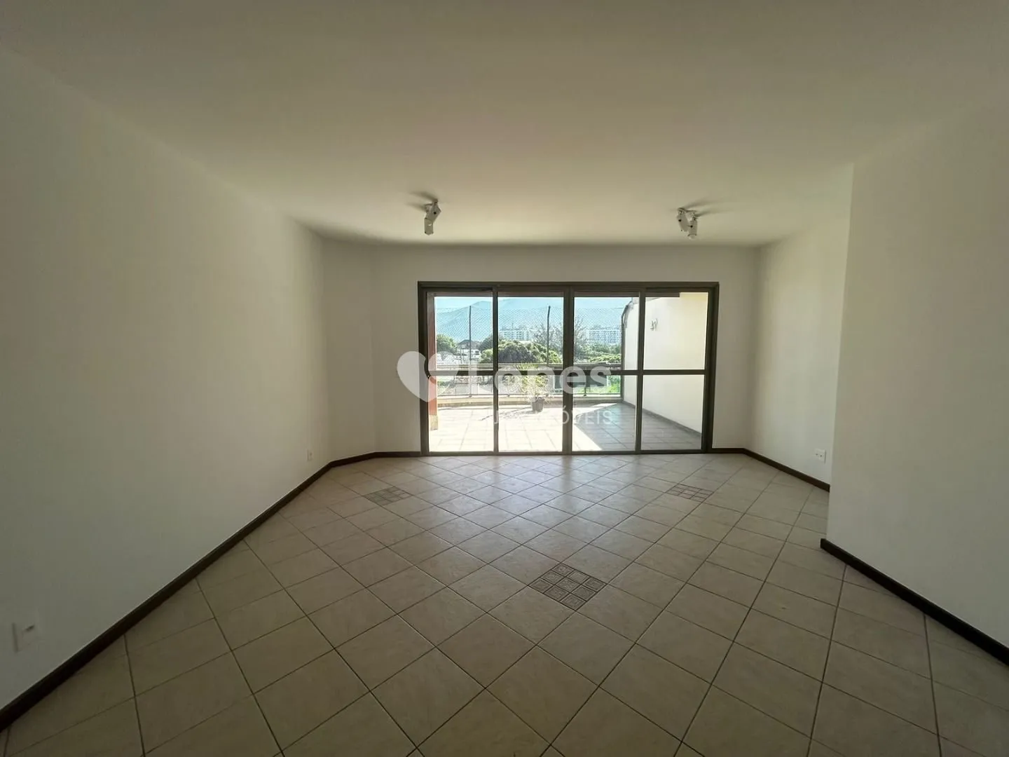 Duplex penthouse with 3 bedrooms, 183 m² and BBQ balcony — photo 13