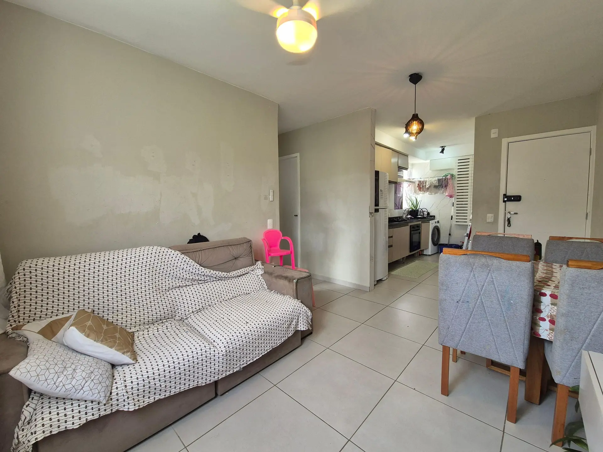 Furnished 2-bedroom apartment with a closed kitchen — photo 21