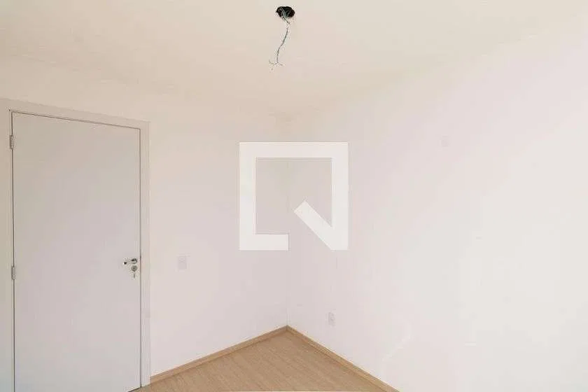 2-bedroom apartment in a building with a gym — photo 19