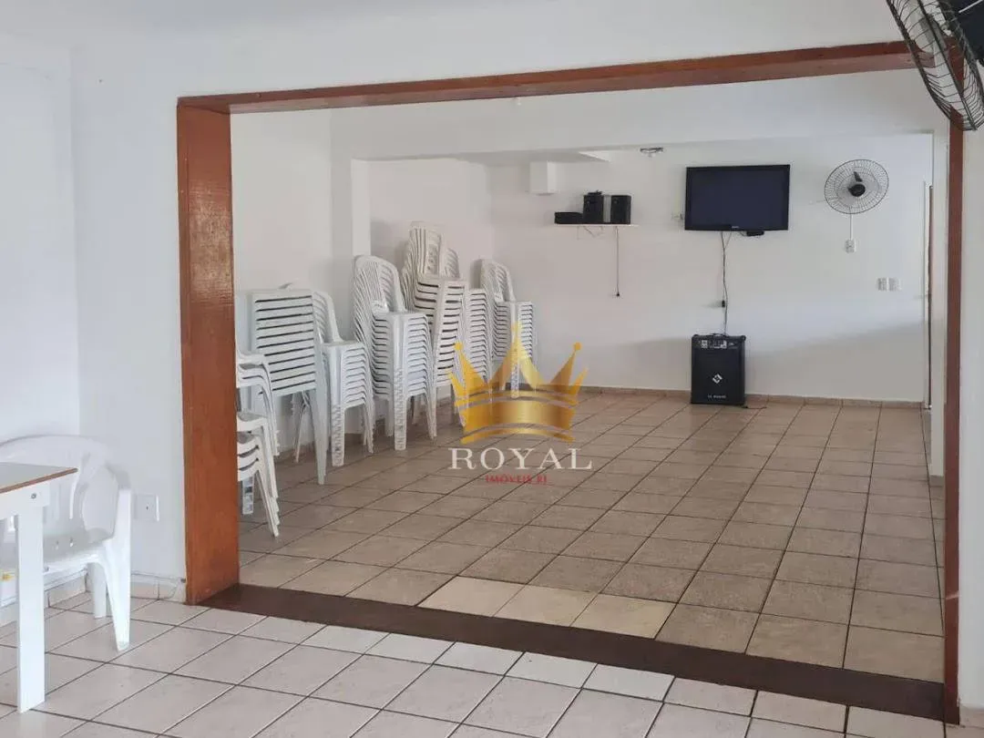 Apartment, 76 m², with wood or laminate floors — photo 8