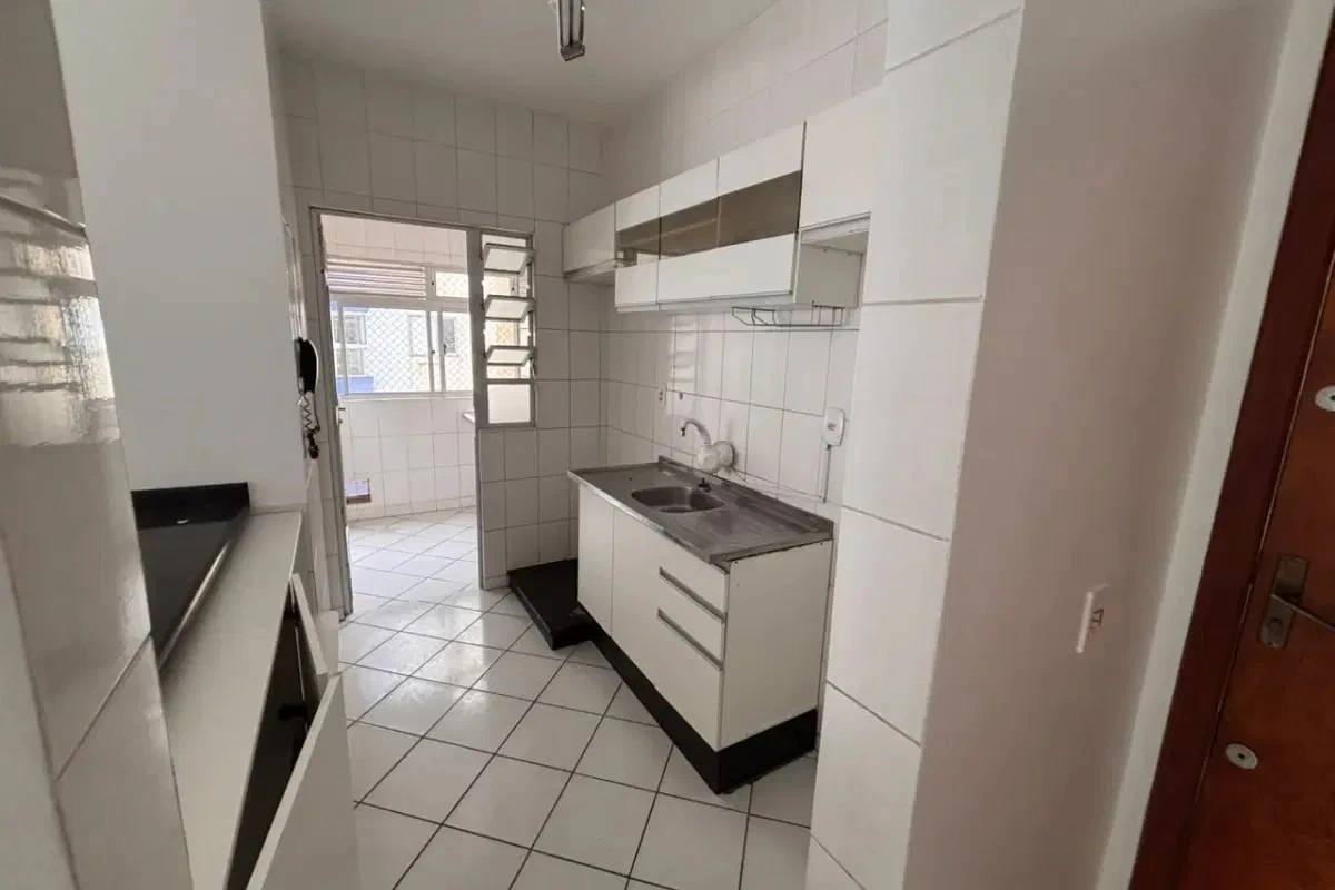 3-bedroom apartment, 1 with its own bathroom, 85 m² — photo 2