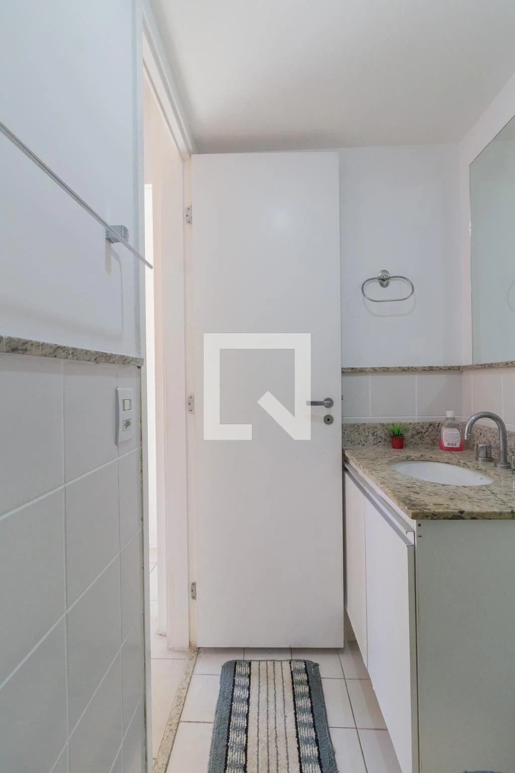 Washing machine in a 2-bedroom apartment, 70 m² — photo 8