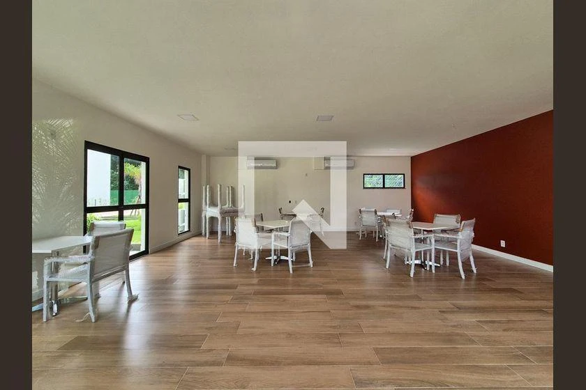 Apartamento de aluguel mobiliado com 2 quartos e varanda — photo 41