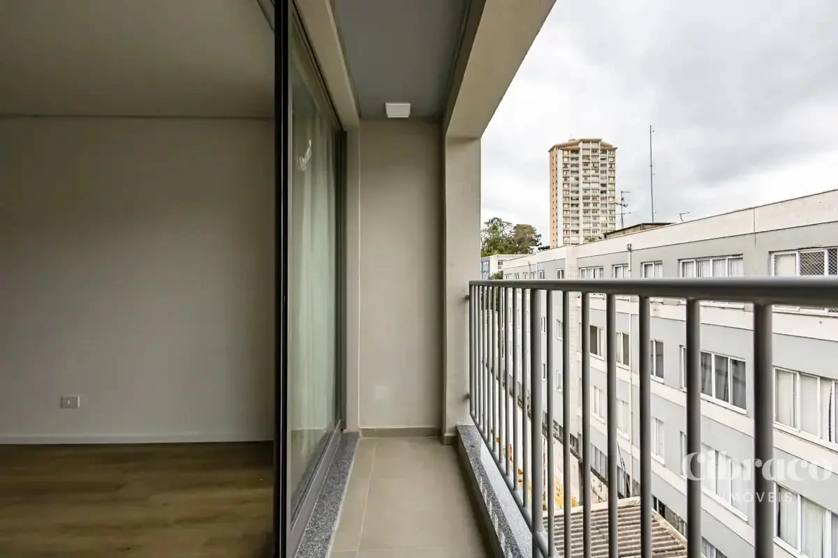 Estudio con balcón y 30,42 m² — photo 4