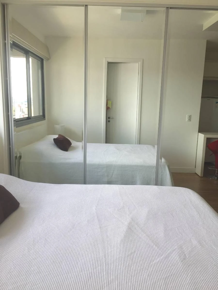 Floor-to-ceiling windows in a one-bedroom apartment, 35 m² — photo 21