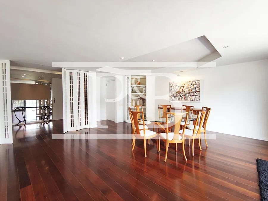 Apartamento com 3 quartos e cozinha fechada — photo 8