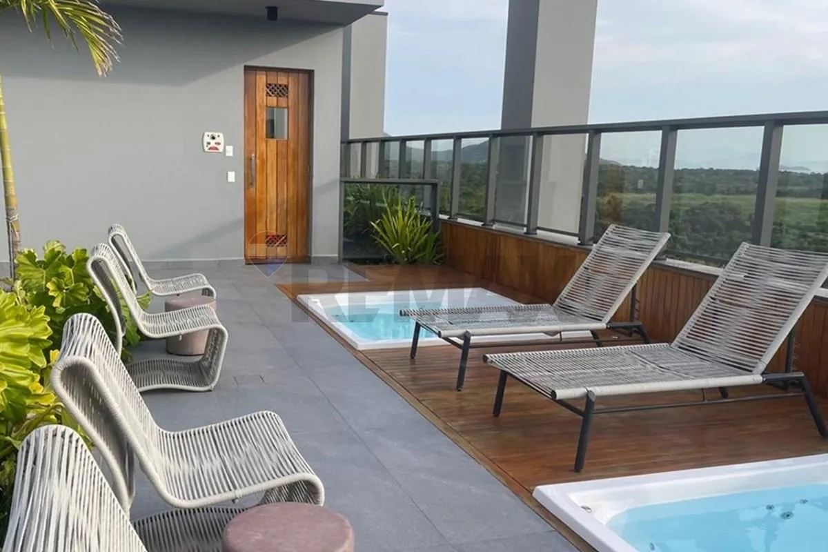 4 quartos e janelas do piso ao teto: apartamento de 235 m² — photo 27
