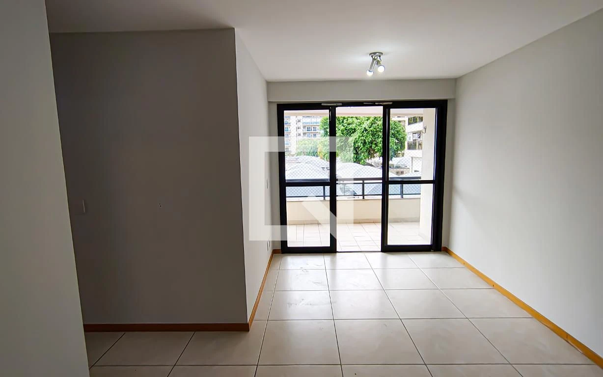 3-bedroom apartment in a building with a sauna — photo 36