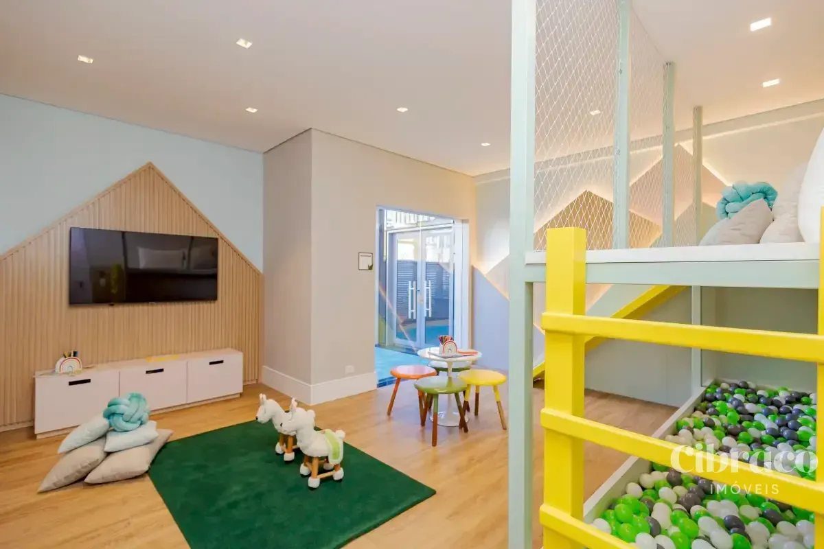 110 m² apartment with 2 bedrooms and a balcony — photo 39