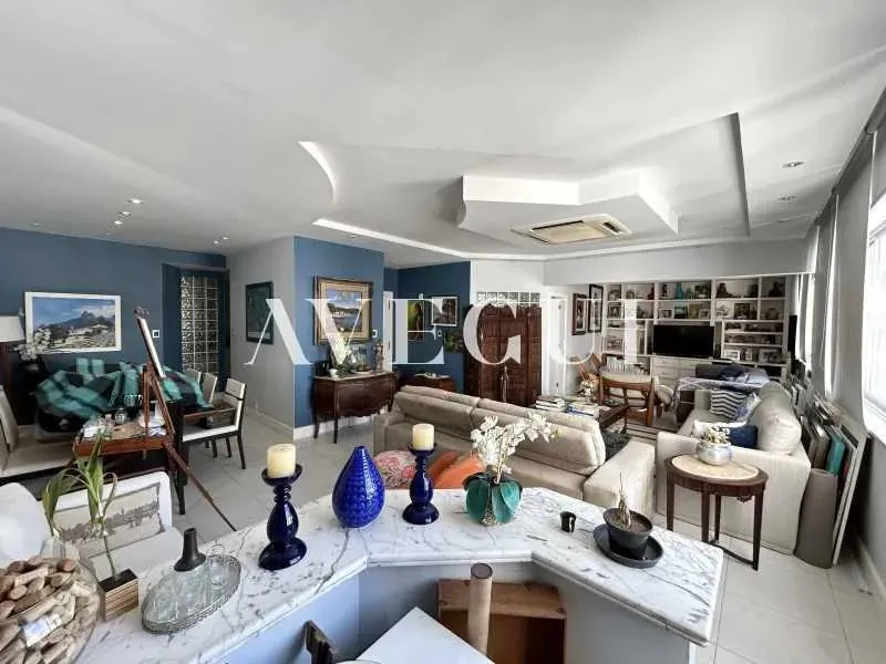 Residential apartment with 4 bedrooms and 4 bathrooms — photo 7