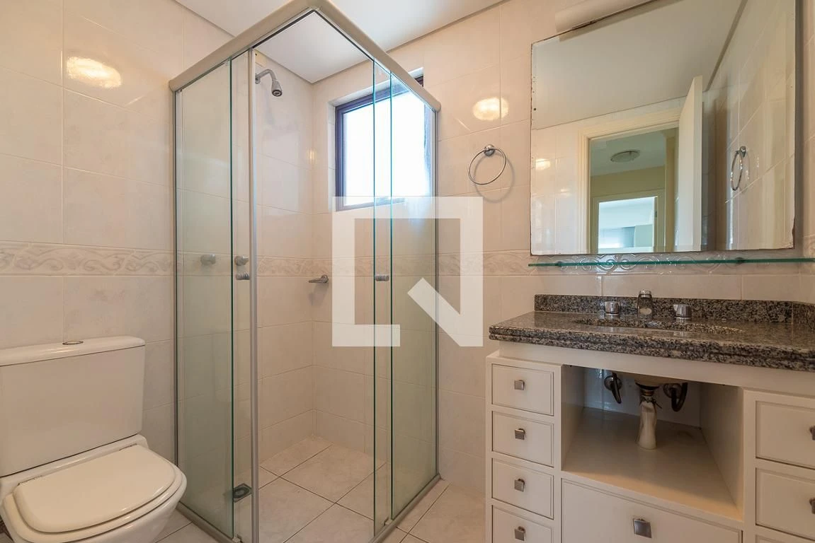 Furnished apartment, 130 m², with a jacuzzi — photo 22