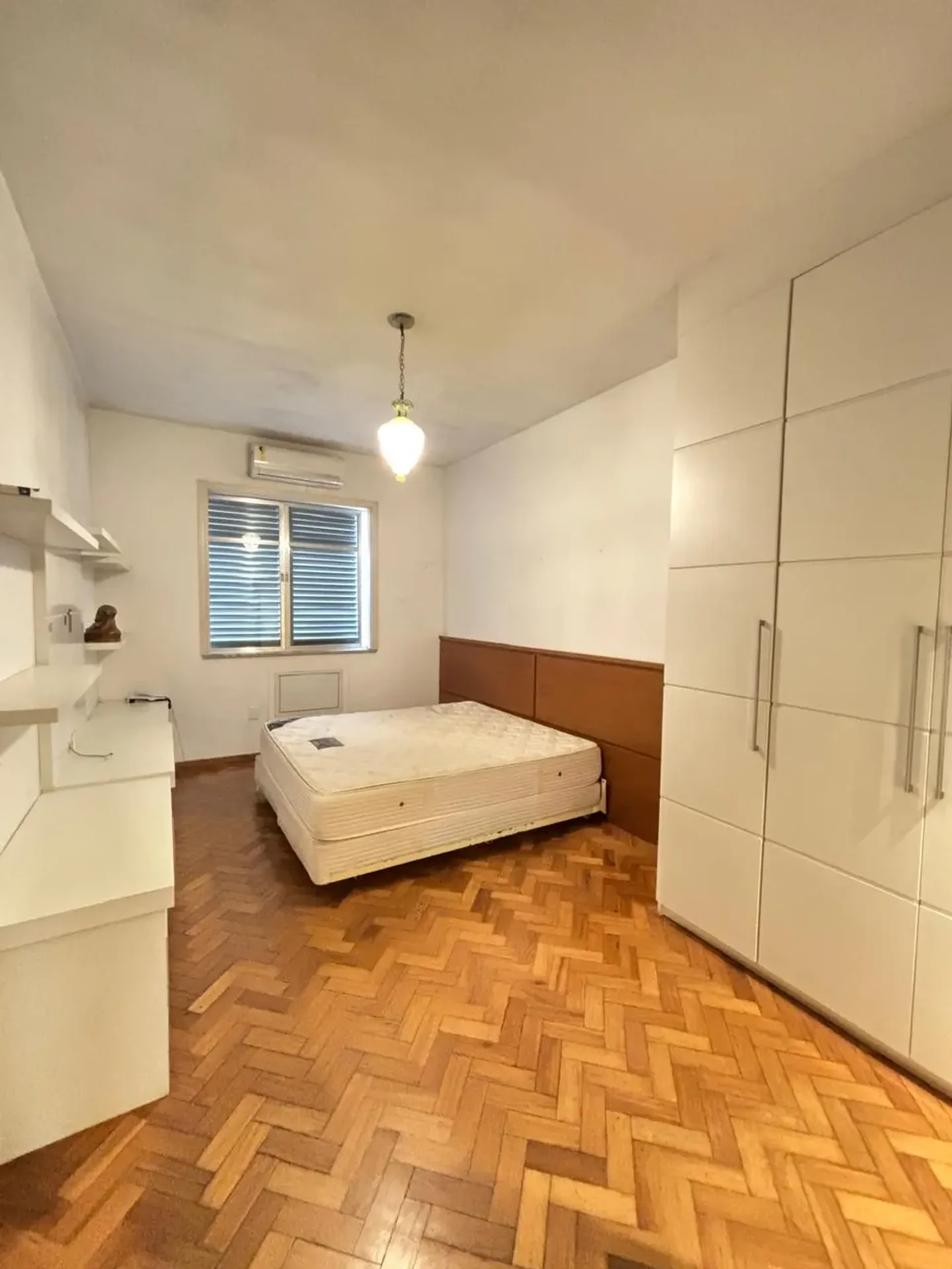 Apartamento sem mobília com ar-condicionado e 4 quartos — photo 11