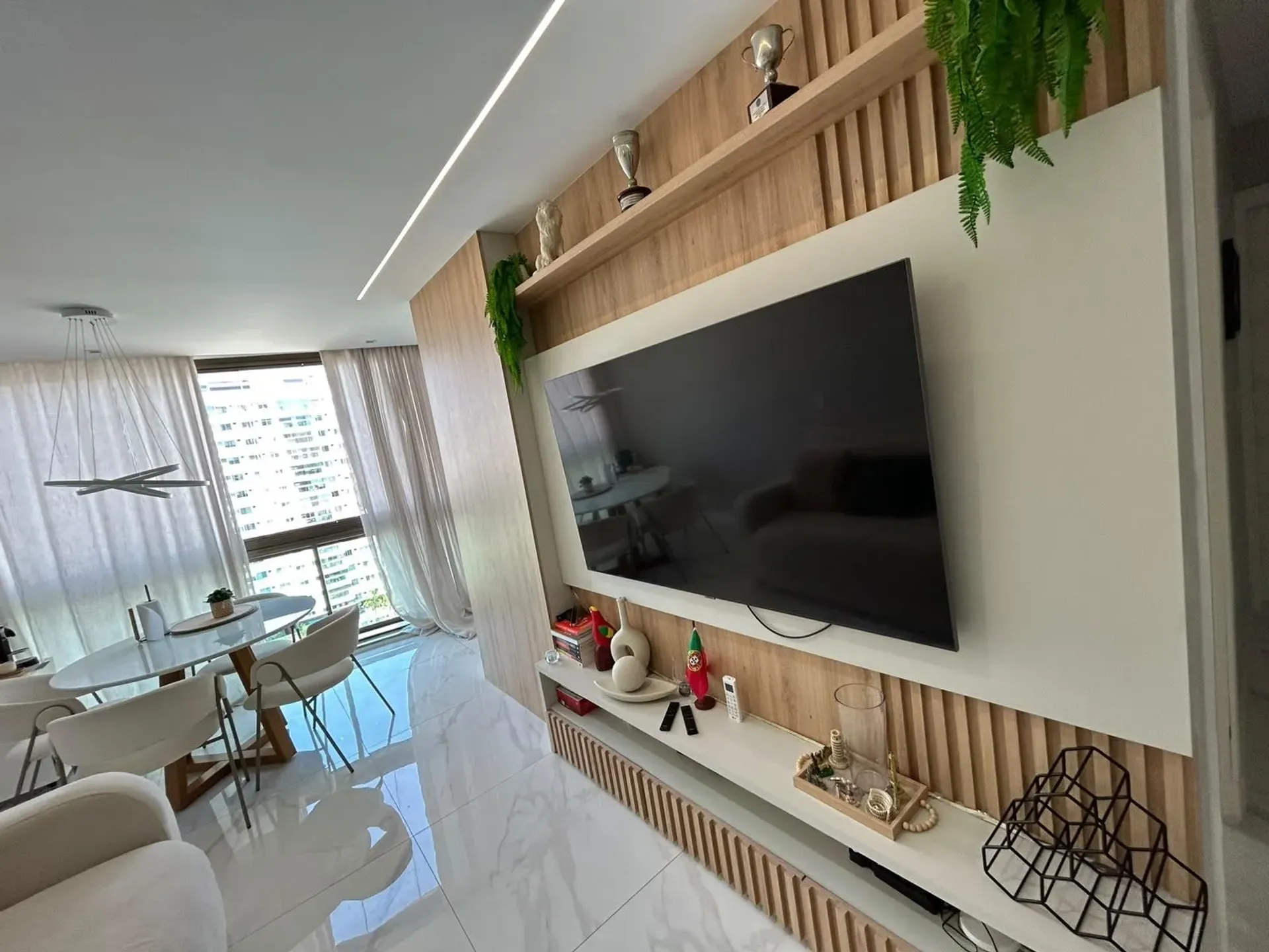 Home office in a 4-bedroom apartment, 157 m² — photo 11