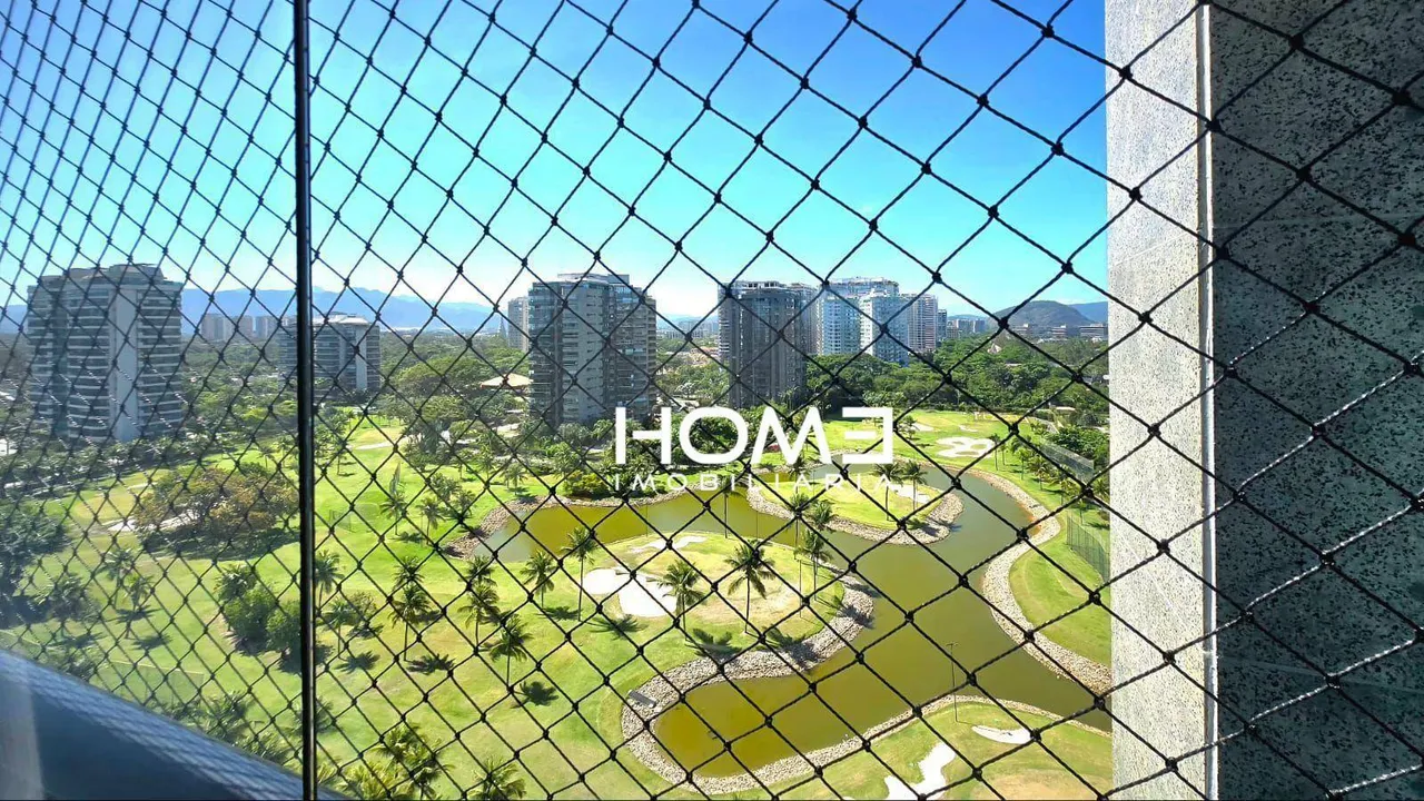 Apartamento mobiliado com 4 quartos e 5 banheiros — photo 15