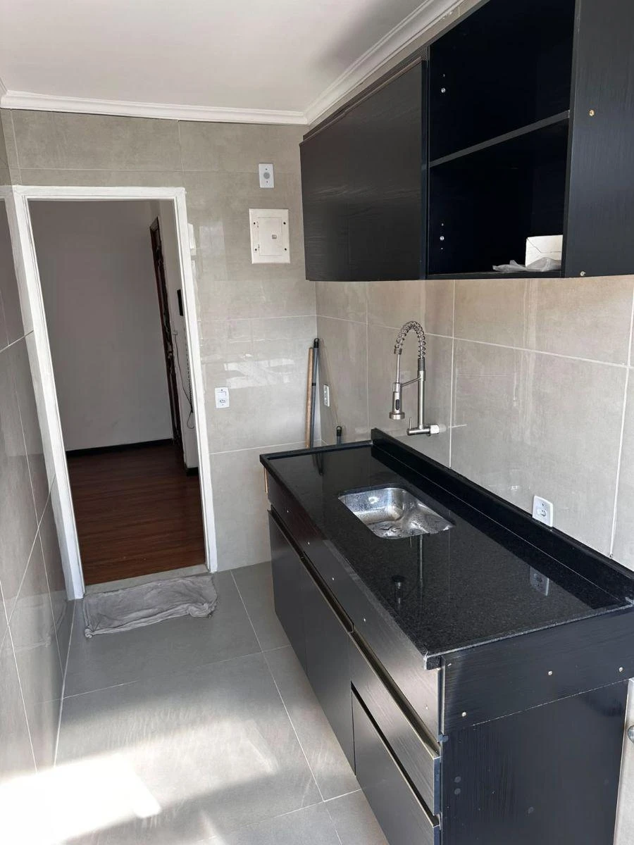 Apartment, 55 m², with wood or laminate floors — photo 2