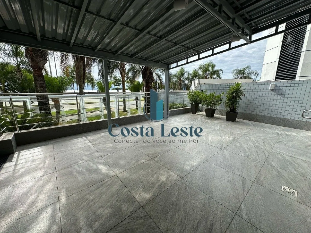 Apartment, 130 m², with a glass-enclosed balcony — photo 3